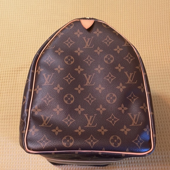 Louis Vuitton Keepall 50 monogram handheld only, no strap version - Picture 15 of 17